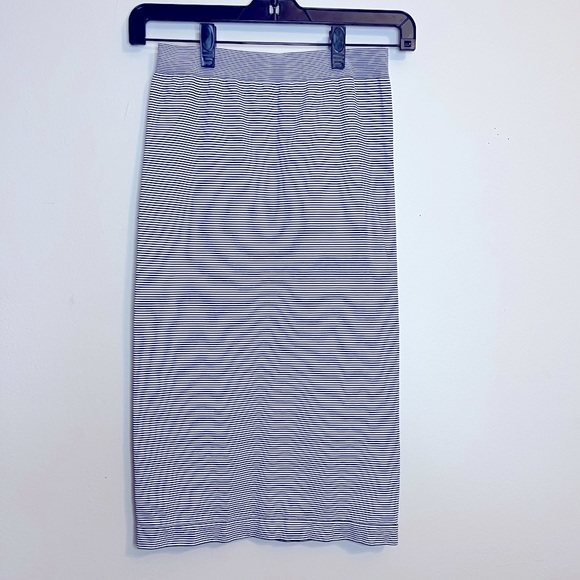 || BCBG || RIBBED STRIPPED PENCIL SKIRT || NAUTICAL || - Picture 4 of 5